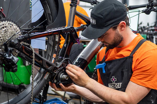 Refurbished Bikes and E-Bikes: Discover the Benefits!