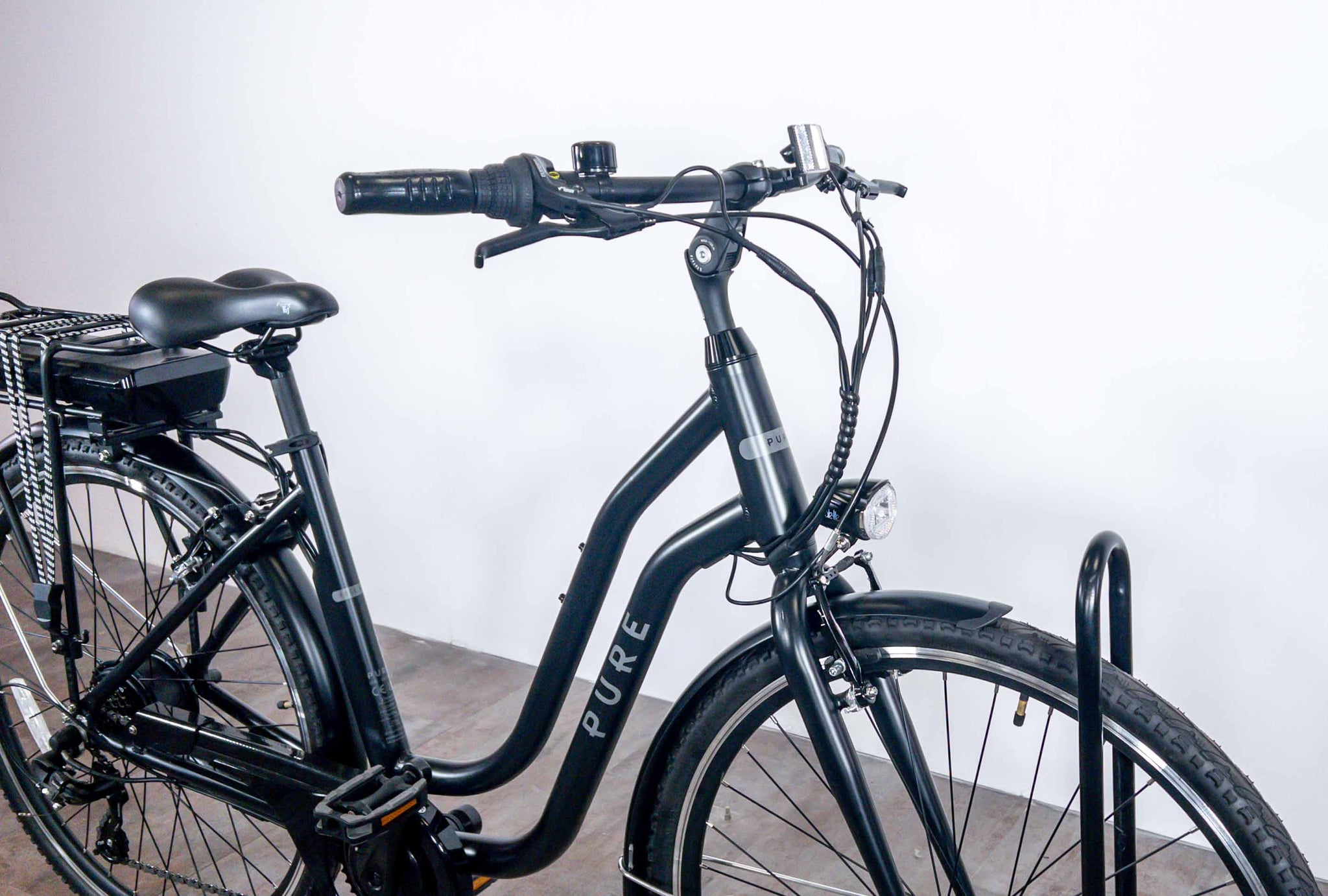 Pure Free City Womens Hybrid Electric Bike - New