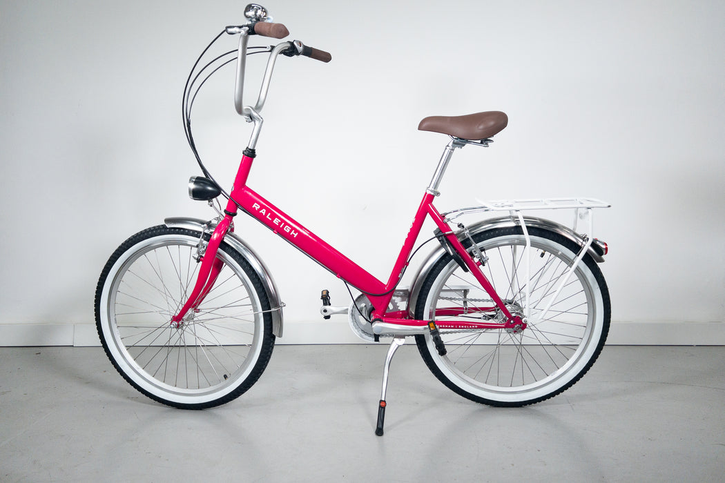 Raleigh Hoppa Hybrid Bike Pink