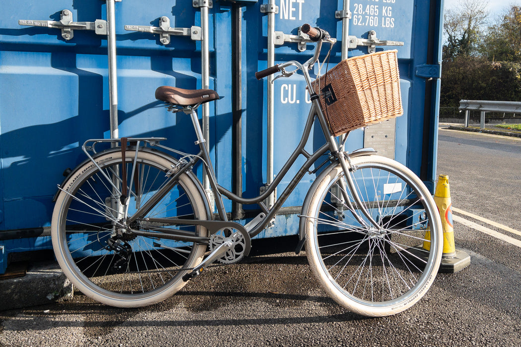 Raleigh Willow Ladies Hybrid Bike Small, Bronze