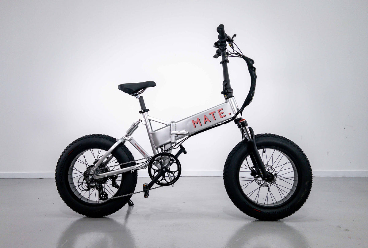 Mate X 1000w Founders Edition Carbon Chromium Electric Hybrid Folding Bike  | Moose