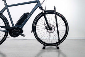 Raleigh Motus Crossbar Derailleur Hybrid Electric Bike 2021