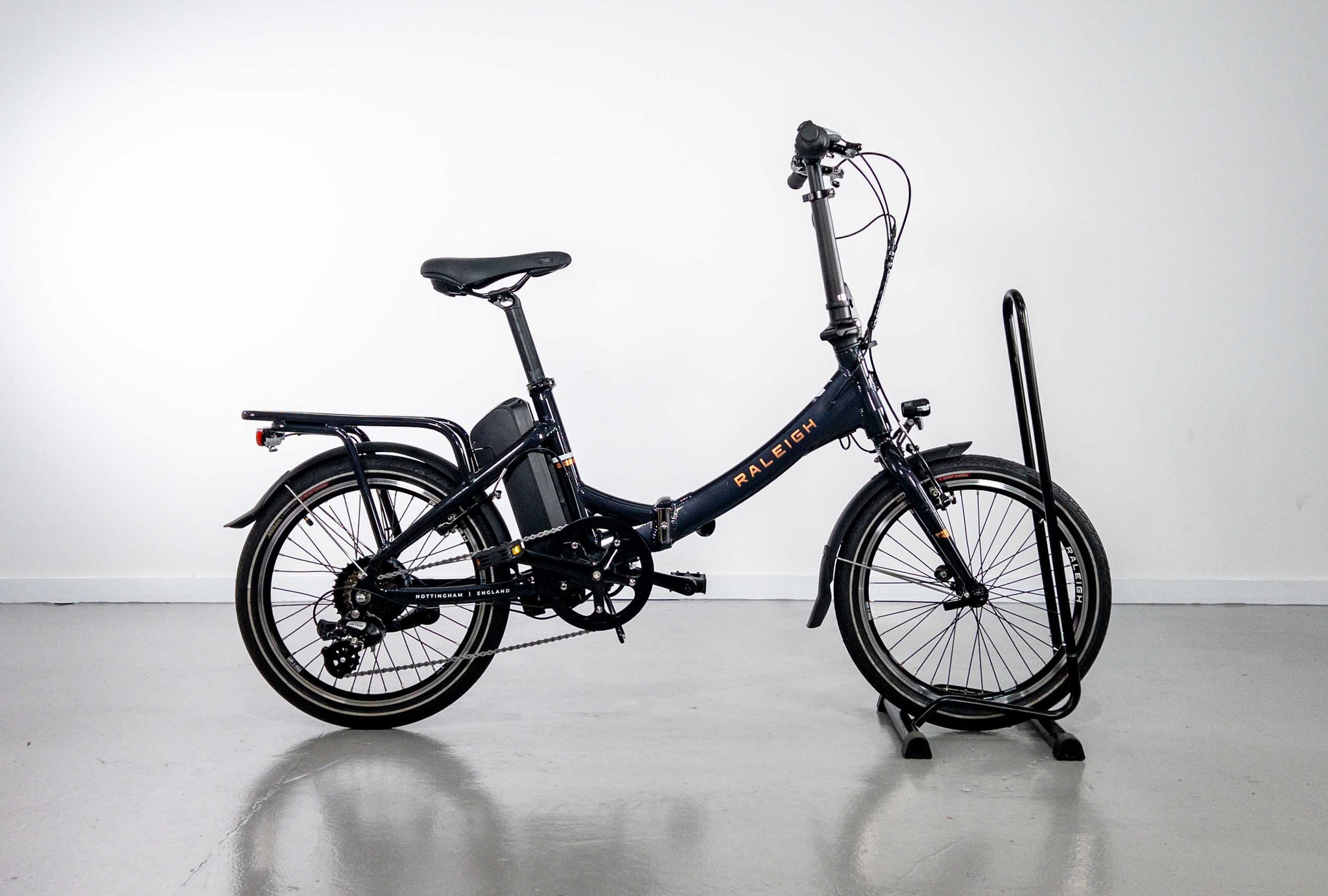 Raleigh Stow-E-Way Folding Electric Bike 2022