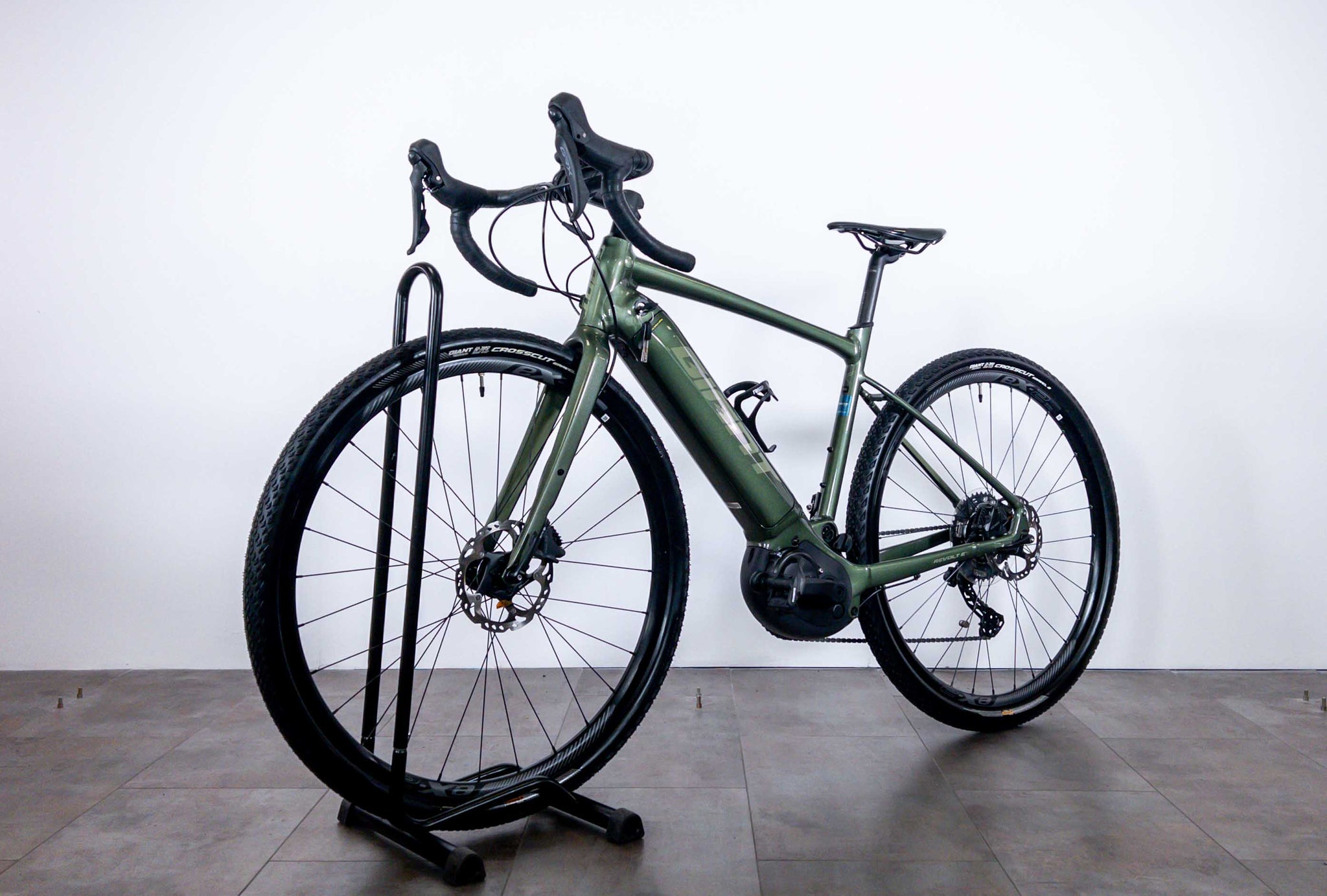 Giant Revolt E+ Pro Gravel Electric Bike 2020 - Medium